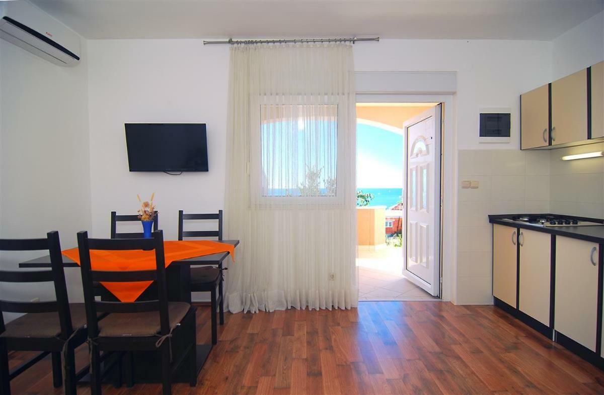 Apartman Luca Lägenhet Zečevo Exteriör bild
